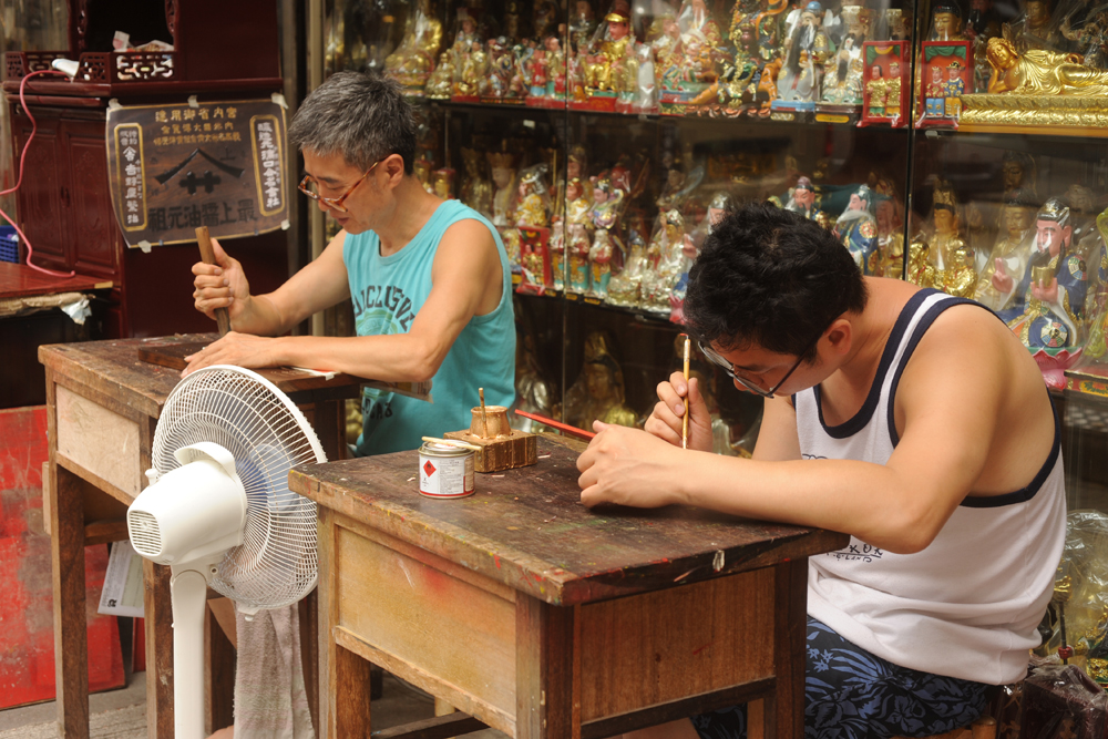 早年油蔴地是巧手工匠的集中地，今天郭記木刻已傳到第六代，新一代傳承祖業是非常難得。