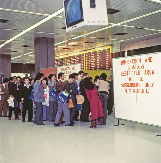 啟德機場每年接待旅客人數屢破紀錄，使其成為世界數一數二的國際機場。(圖片 / 政府新聞處)